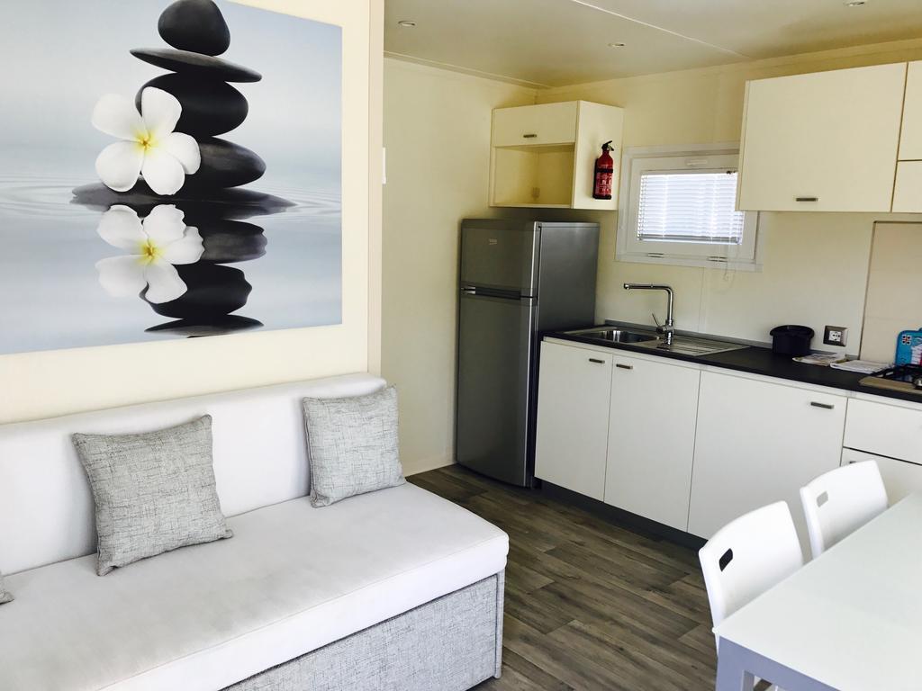 Camping Ermosa 波萨达 外观 照片