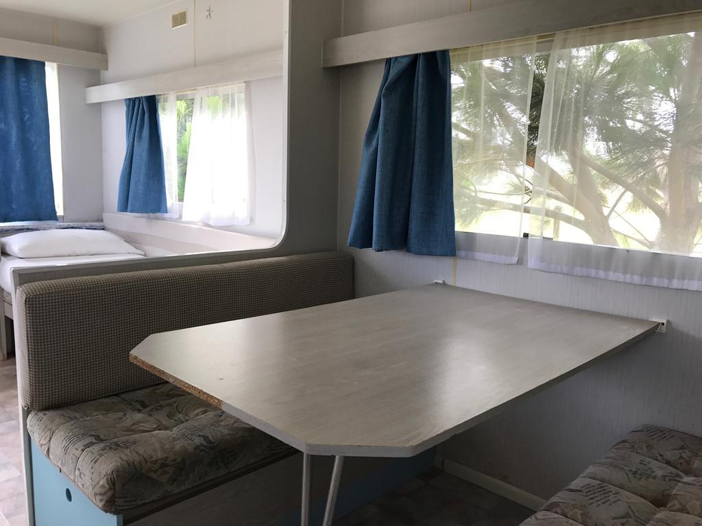 Camping Ermosa 波萨达 外观 照片