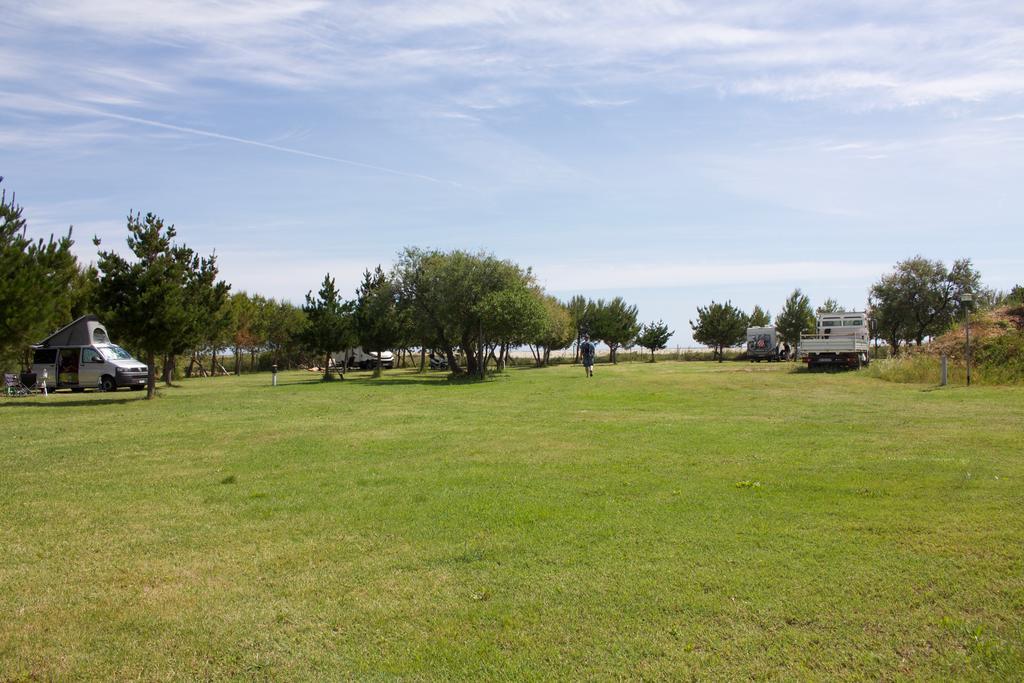Camping Ermosa 波萨达 外观 照片